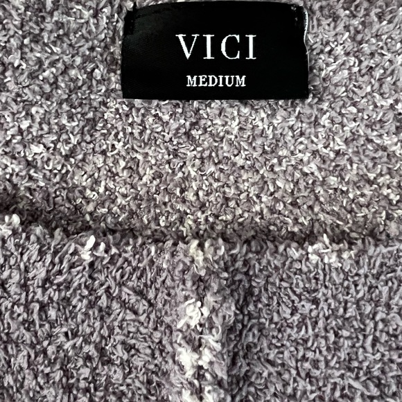 Women’s Aztec Print Teddy Sweater Size Medium - Picture 5 of 8